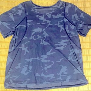 Lululemon camo t-shirt!!